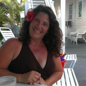 Meet your Posher, Laurie